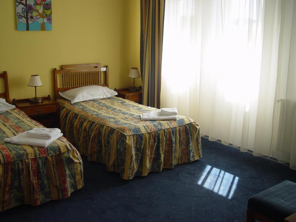 Hotel Astra Braşov Chambre photo