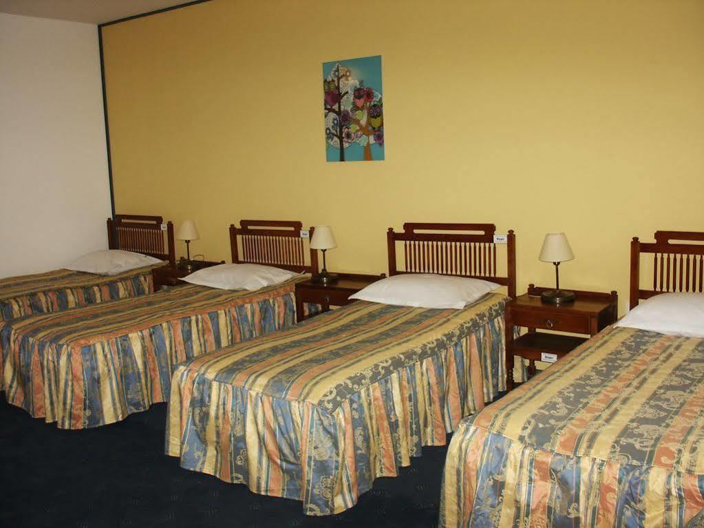 Hotel Astra Braşov Extérieur photo